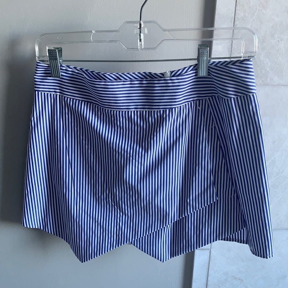 Aqua Wrap Skort (medium)